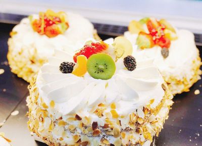 Gâteau Crème Chantilly Panachés de Fruits à Partager Fait Maison Fête des Grands-Mères Boulangerie Aixoise Marseille